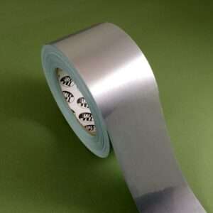 Metallized polyester labels