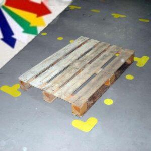 Arrow shaped marker for floor marking, 50x70mm, width of tape 50mm,